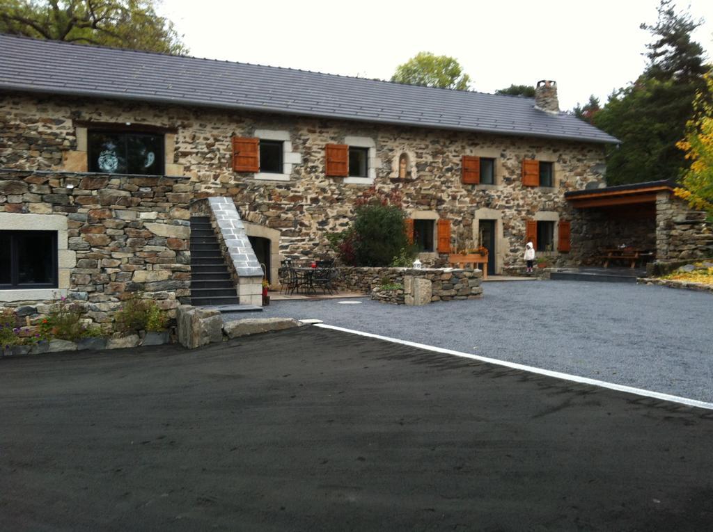 Aux Pays Des Sucs Ferienhaus Saint-Hostien