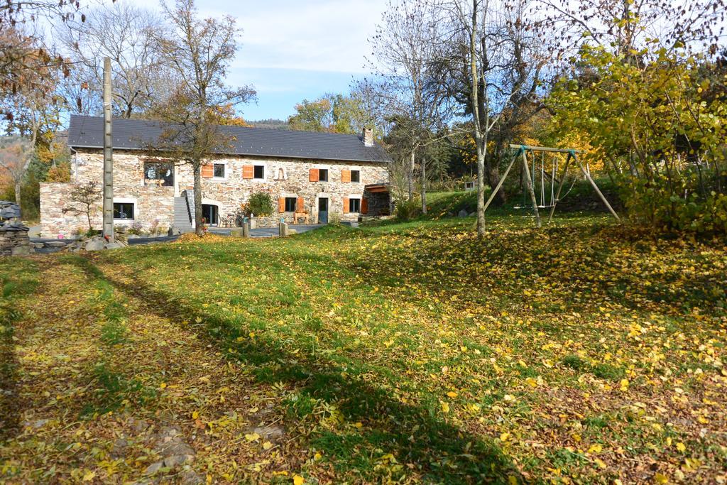 Aux Pays Des Sucs Ferienhaus *